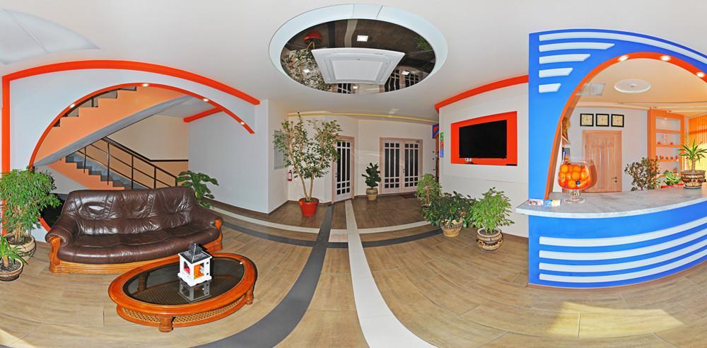 Komplex Apelsin Hotel Yuzhne Exterior foto